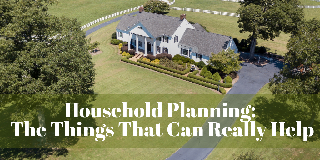 Let’s face it, running a house is not easy. Being a mom is hard enough, but traditionally we also end up with the role of homemaker and this can be where things get overwhelming. I get it. Sometimes as a family the mom is more equipped to be in charge of the day to day running of the home. The logistics of the school runs and extra curricular activities,s the cleaning, the meal times, and the rest of it